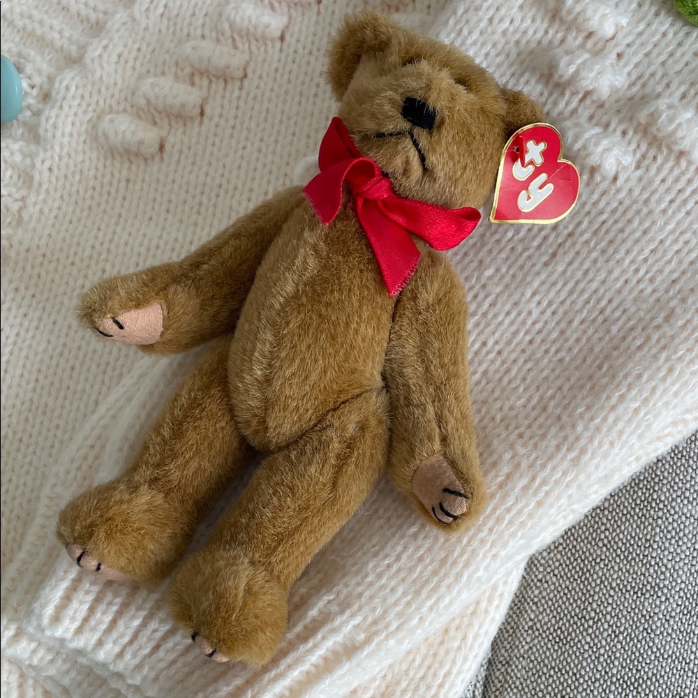 Ty vintage Classic Brown Teddy Bear with Red Bow - Gilbert- rare